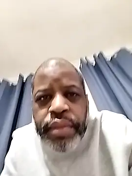 alfiebrown007 online show from March 4, 2026, 12:18 am