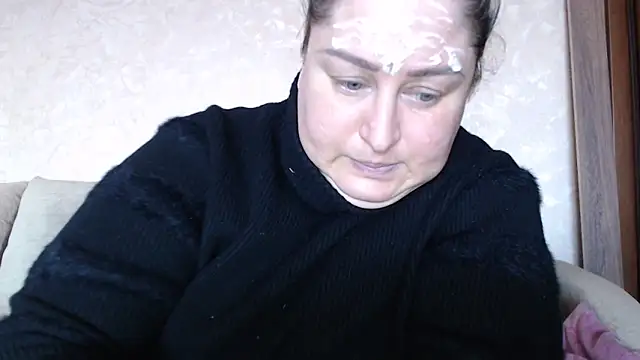 Amy August online show from February 3, 2026, 9:47 am