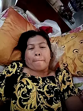 TropicalFlower online show from February 11, 2026, 5:40 am