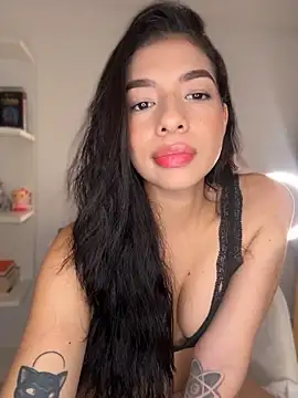 Snapshot of Veronica_ar chatting on June 4, 2026, 3:11 am Veronica ar online show from June 4, 2026, 3:11 am