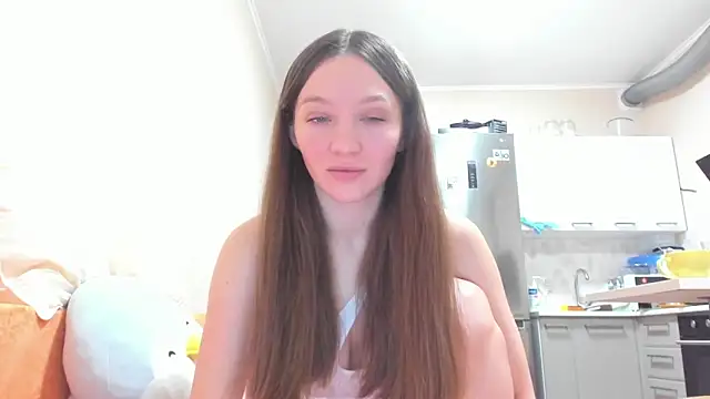 Snapshot of Naughty_Molly chatting on February 16, 2026, 6:39 pm Naughty Molly online show from February 16, 2026, 6:39 pm