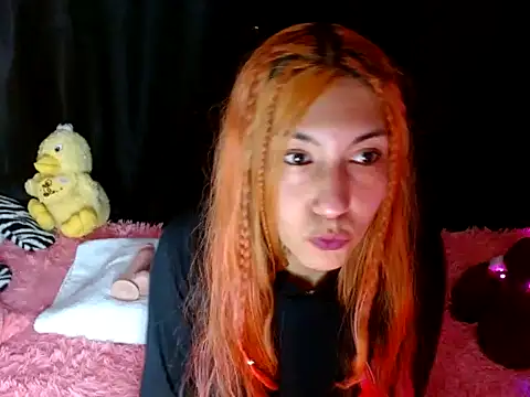 ReginaKor online show from September 23, 2025, 3:46 am