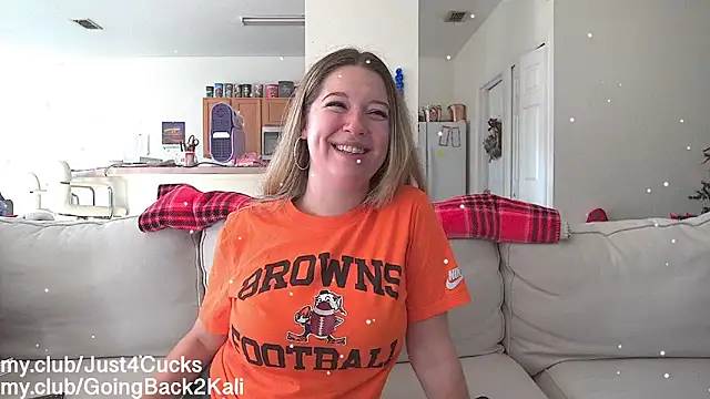 Snapshot of boomboomr00m chatting on December 14, 2025, 8:14 pm boomboomr00m online show from December 14, 2025, 8:14 pm