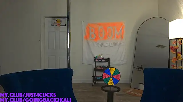 boomboomr00m online show from October 16, 2025, 2:09 am