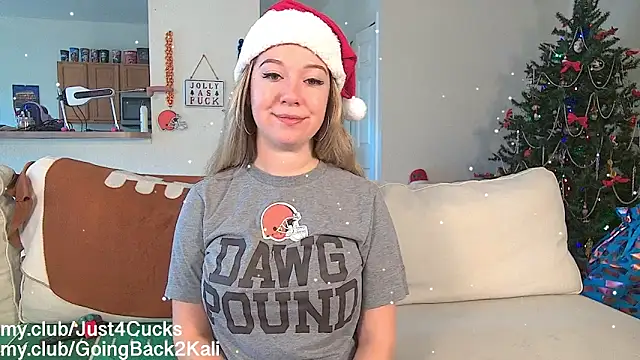 Snapshot of boomboomr00m chatting on December 21, 2025, 7:04 pm boomboomr00m online show from December 21, 2025, 7:04 pm