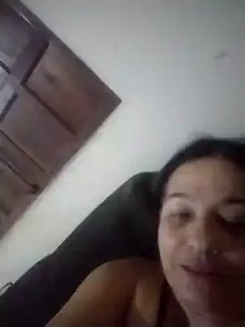 Snapshot of catdool chatting on October 18, 2025, 1:18 am catdool online show from October 18, 2025, 1:18 am