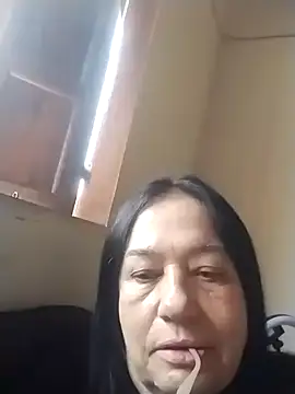 Snapshot of catdool chatting on October 31, 2025, 1:41 pm catdool online show from October 31, 2025, 1:41 pm