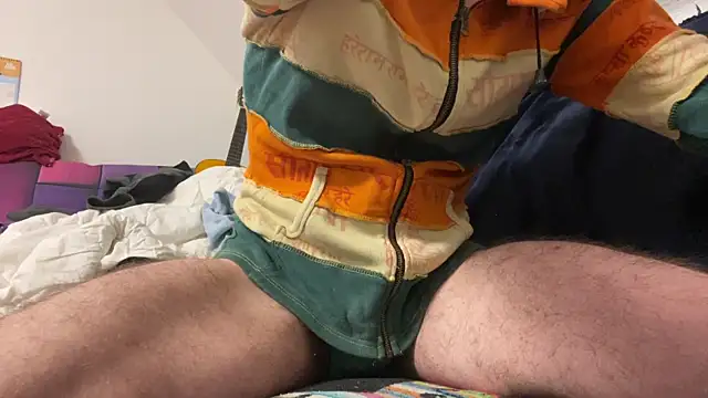 BodyPlayer4u online show from December 14, 2025, 7:52 pm