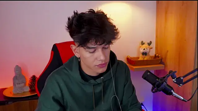 amateur bigcock1 online show from November 19, 2025, 5:46 pm