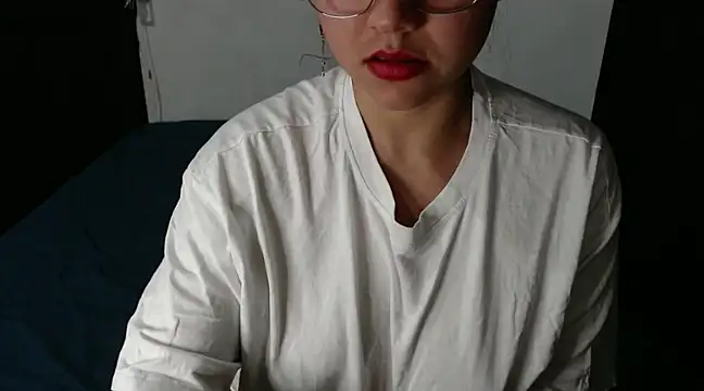 lizbodu online show from February 17, 2025, 9:21 pm