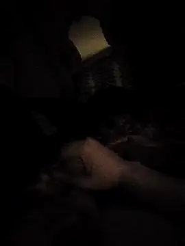 AsianMilfnterBerlin online show from October 23, 2025, 4:44 am