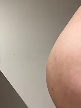 alextang2005 online show from March 7, 2026, 1:34 am