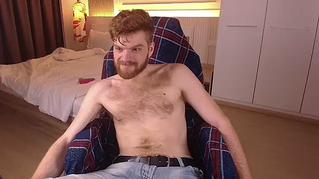 kinkypumpkinboy online show from June 21, 2026, 9:37 am