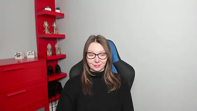 Snapshot of Cookie_zoe chatting on November 24, 2025, 6:35 am Cookie zoe online show from November 24, 2025, 6:35 am