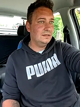 nemes2 online show from April 22, 2026, 11:50 am