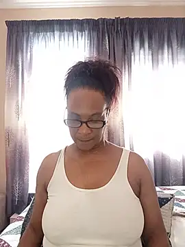 Hotgrannyx online show from June 26, 2026, 10:10 am