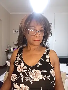 Hotgrannyx online show from October 3, 2025, 1:53 am