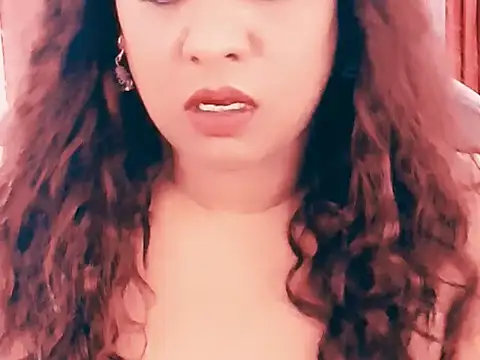 Indianlust69 online show from February 15, 2026, 11:47 pm