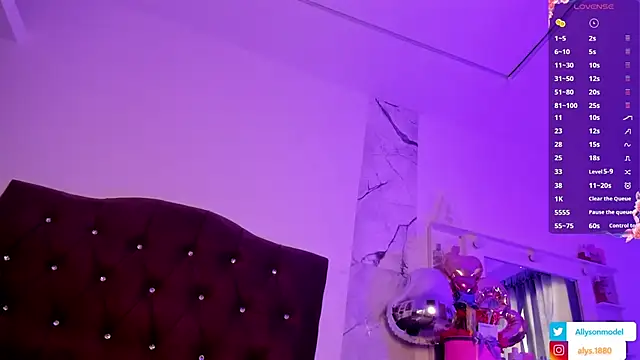 alysson 18 online show from February 12, 2026, 1:22 pm