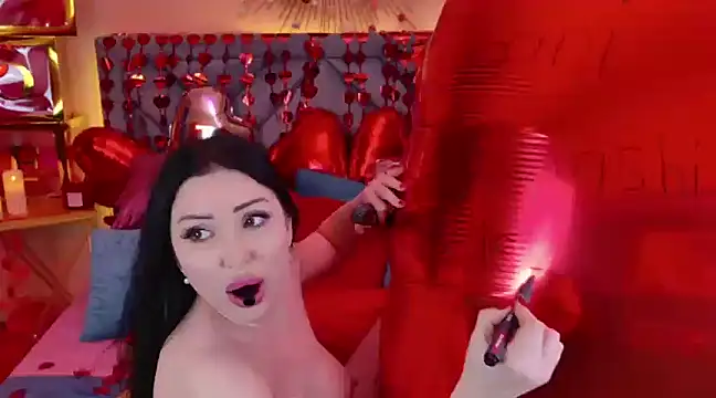 Snapshot of Dalia_Lavish chatting on February 13, 2025, 3:29 am Dalia Lavish online show from February 13, 2025, 3:29 am