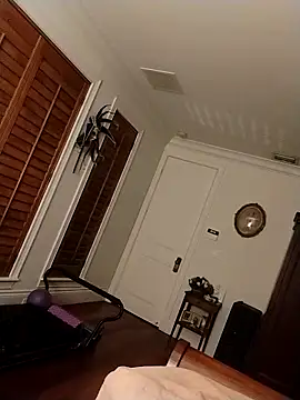 KCLMT online show from March 11, 2026, 2:38 am