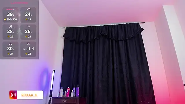 Roxahank online show from April 22, 2026, 3:46 am