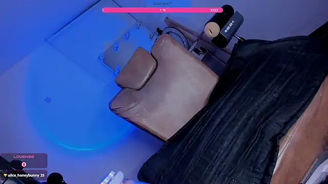 azulawitch666 online show from November 28, 2025, 11:32 am