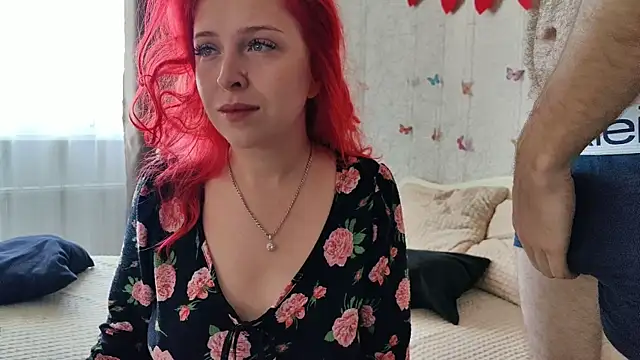 Snapshot of GenrikhBecca chatting on November 3, 2025, 7:02 am GenrikhBecca online show from November 3, 2025, 7:02 am