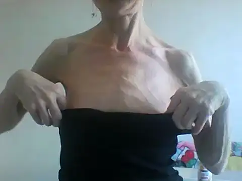 SwettyViktory online show from April 10, 2026, 10:44 am