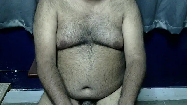 Snapshot of hairysubcub_70 chatting on January 14, 2026, 5:38 pm hairysubcub 70 online show from January 14, 2026, 5:38 pm