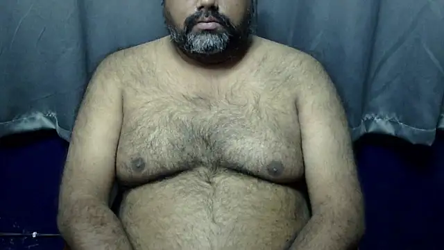 Snapshot of hairysubcub_70 chatting on January 7, 2026, 6:40 am hairysubcub 70 online show from January 7, 2026, 6:40 am