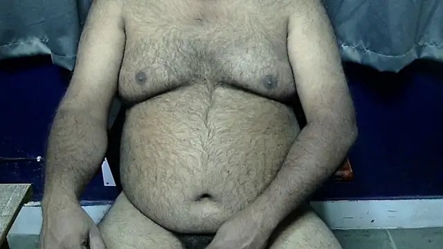 hairysubcub 70 online show from November 17, 2025, 4:49 am