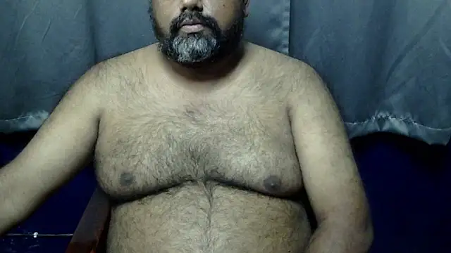 Snapshot of hairysubcub_70 chatting on December 3, 2025, 7:19 am hairysubcub 70 online show from December 3, 2025, 7:19 am