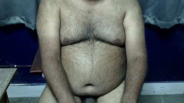 hairysubcub 70 online show from March 27, 2026, 8:32 pm