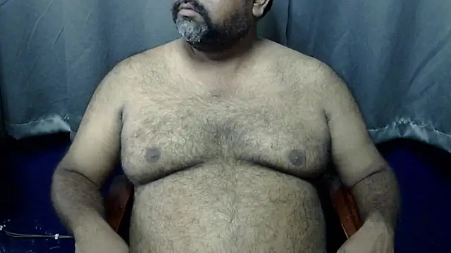 hairysubcub 70 online show from October 6, 2025, 6:47 am
