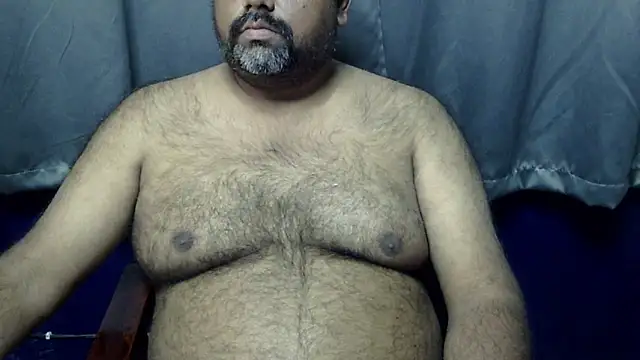 Snapshot of hairysubcub_70 chatting on December 23, 2025, 6:23 am hairysubcub 70 online show from December 23, 2025, 6:23 am