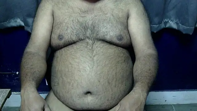 Snapshot of hairysubcub_70 chatting on January 13, 2026, 5:22 am hairysubcub 70 online show from January 13, 2026, 5:22 am