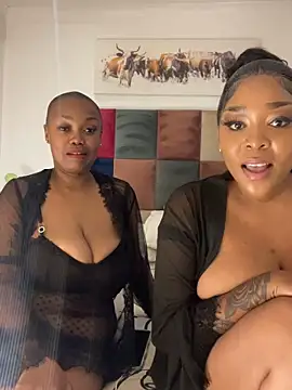 sexyTHANDO online show from April 9, 2026, 6:47 pm