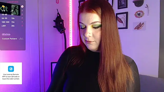 auroralatexprincess online show from October 16, 2025, 6:49 pm