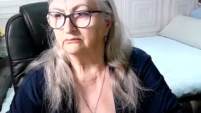 LolkaAlyss online show from March 12, 2026, 6:56 pm