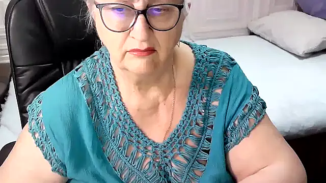 LolkaAlyss online show from February 11, 2026, 7:03 pm