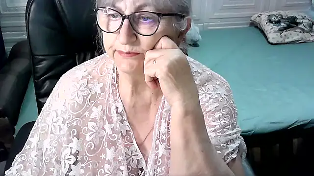 LolkaAlyss online show from December 21, 2025, 3:14 pm