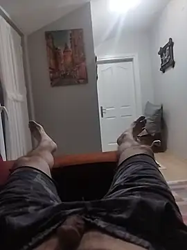 Snapshot of Aykut1990 chatting on November 12, 2025, 4:11 pm Aykut1990 online show from November 12, 2025, 4:11 pm