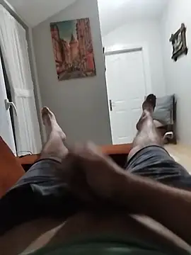 Snapshot of Aykut1990 chatting on November 13, 2025, 5:17 pm Aykut1990 online show from November 13, 2025, 5:17 pm