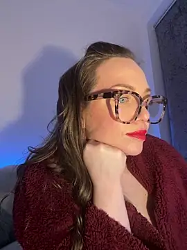 FemDom RubyKnightXXO online show from February 28, 2025, 10:28 pm