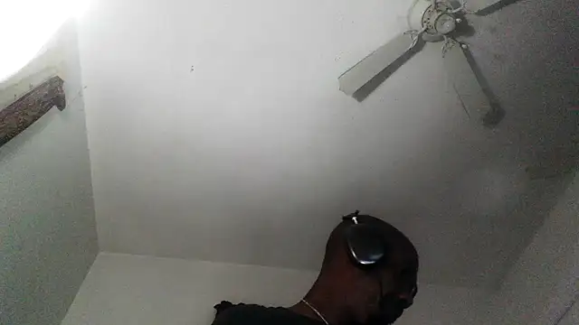 RinsingWood84 online show from March 6, 2025, 5:46 am