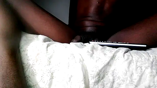 RinsingWood84 online show from February 1, 2025, 7:47 am