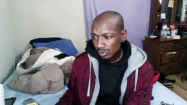 Snapshot of RinsingWood84 chatting on January 17, 2026, 12:37 am RinsingWood84 online show from January 17, 2026, 12:37 am