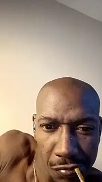 RinsingWood84 online show from December 1, 2025, 12:39 pm