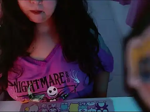 Snapshot of KittyK3 chatting on November 18, 2025, 1:54 am KittyK3 online show from November 18, 2025, 1:54 am